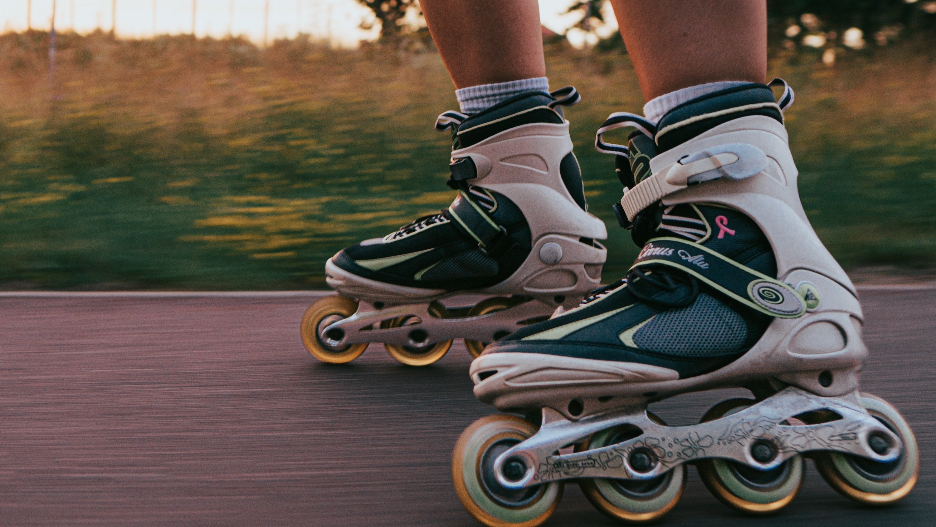 A Guide to Roller Skate Wheels for park and street skating