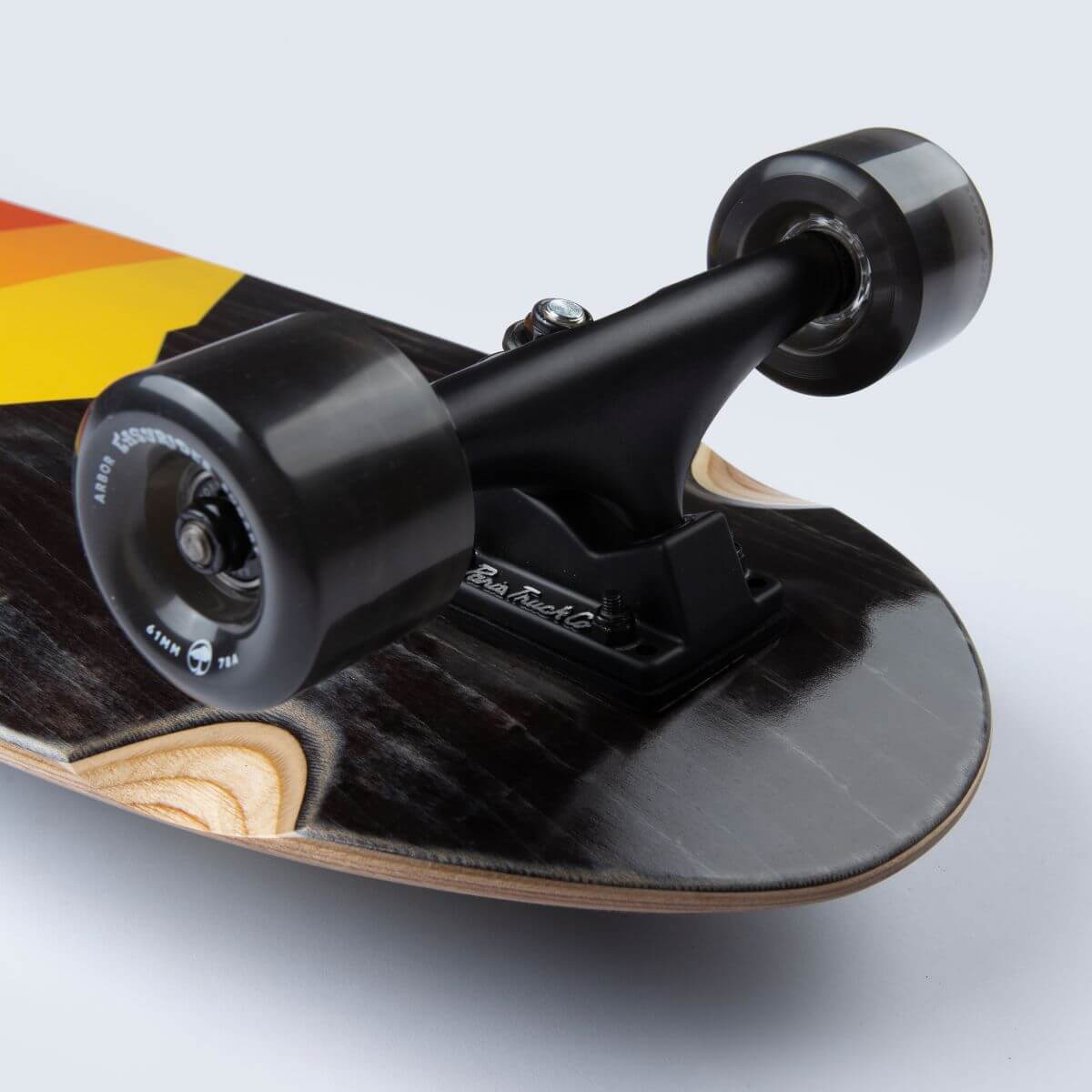 Arbor OSO Artist Series Skateboard, Complete