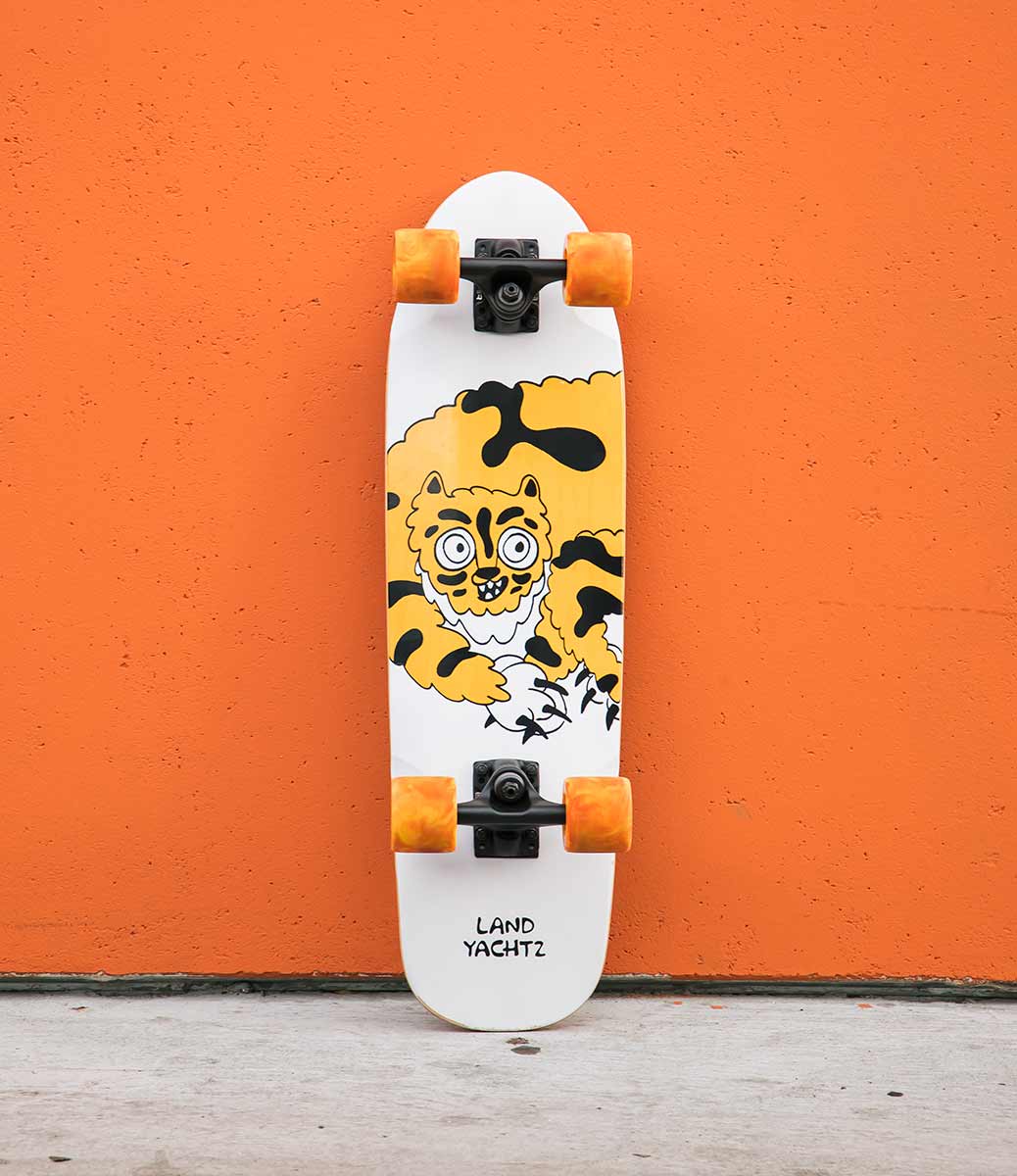 Landyachtz Dinghy Series Skateboard, Tigor Complete