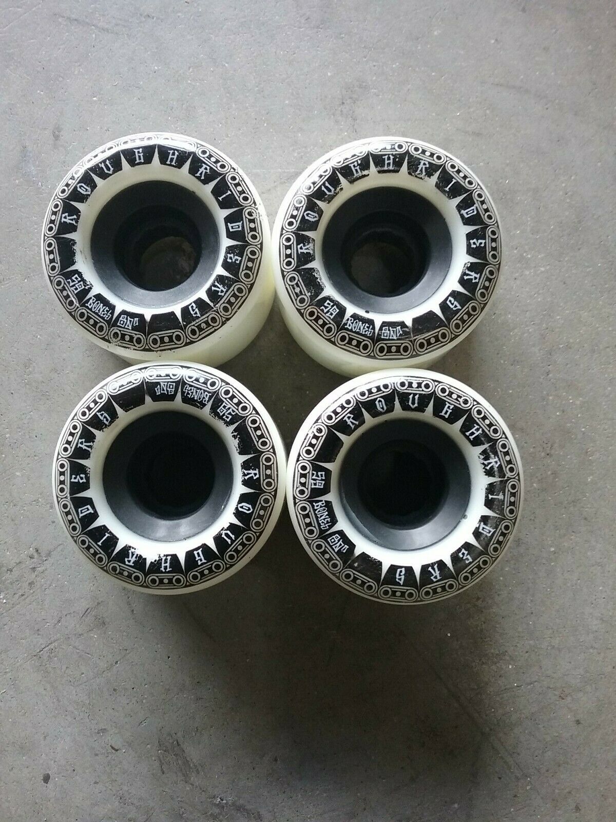 Bones Rough Riders, Tank Graphic, White, 59mm/80a - Open Package