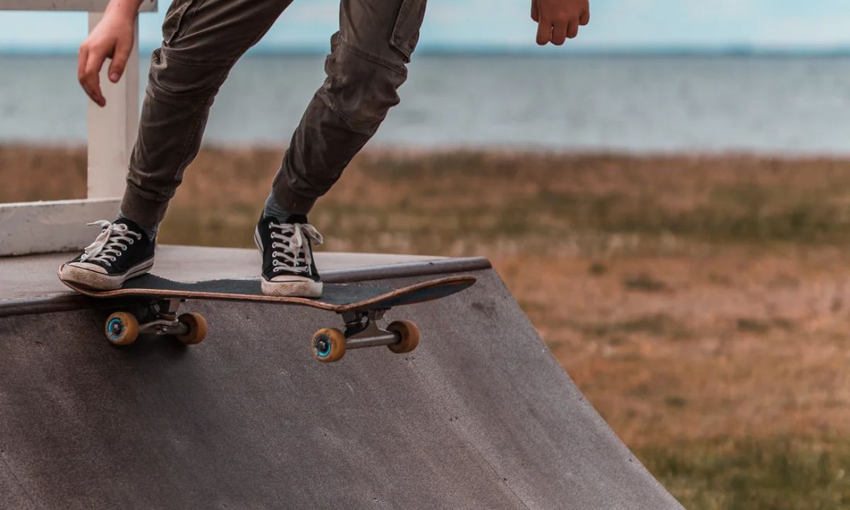 10 Best Complete Skateboards - Tested 2023