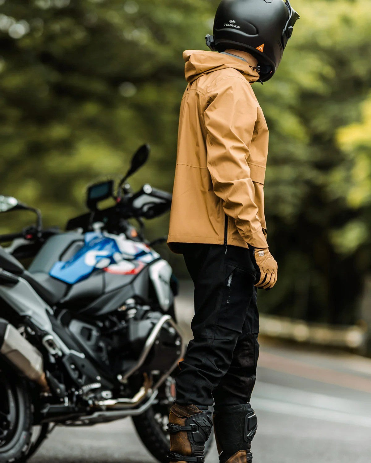 Akin Moto Gorm Moto Gloves Motorcycle Gloves, Size Medium