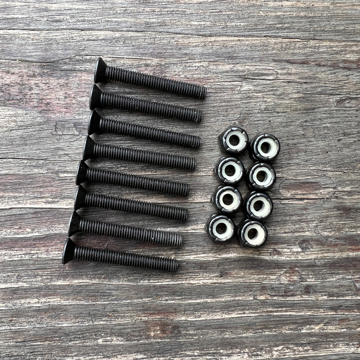 Paris Truck Co. Hardware 1 ¼" Flathead