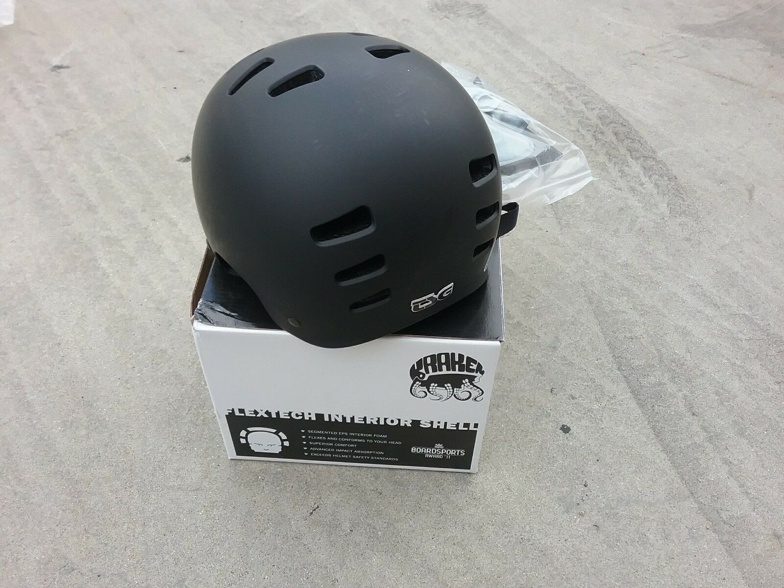 TSG Kraken Satin Black Skateboarding Helmet Size L/XL