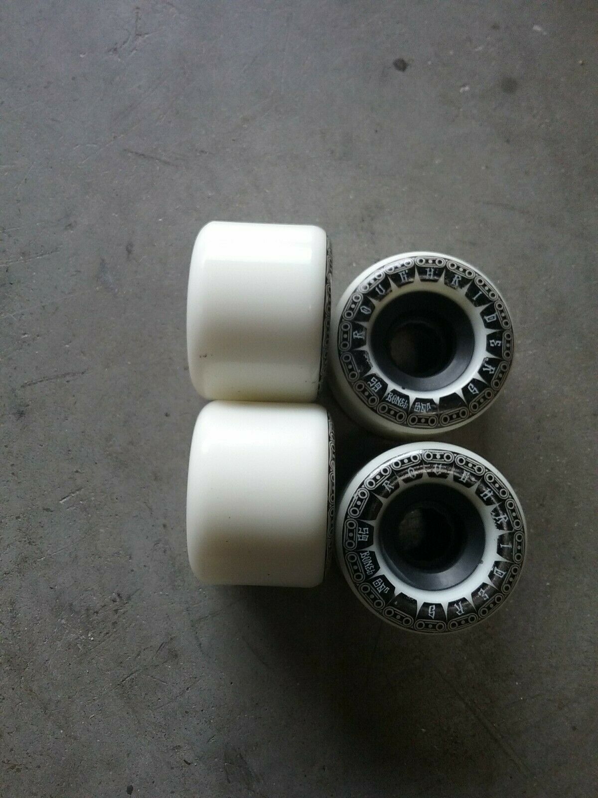 Bones Rough Riders, Tank Graphic, White, 59mm/80a - Open Package